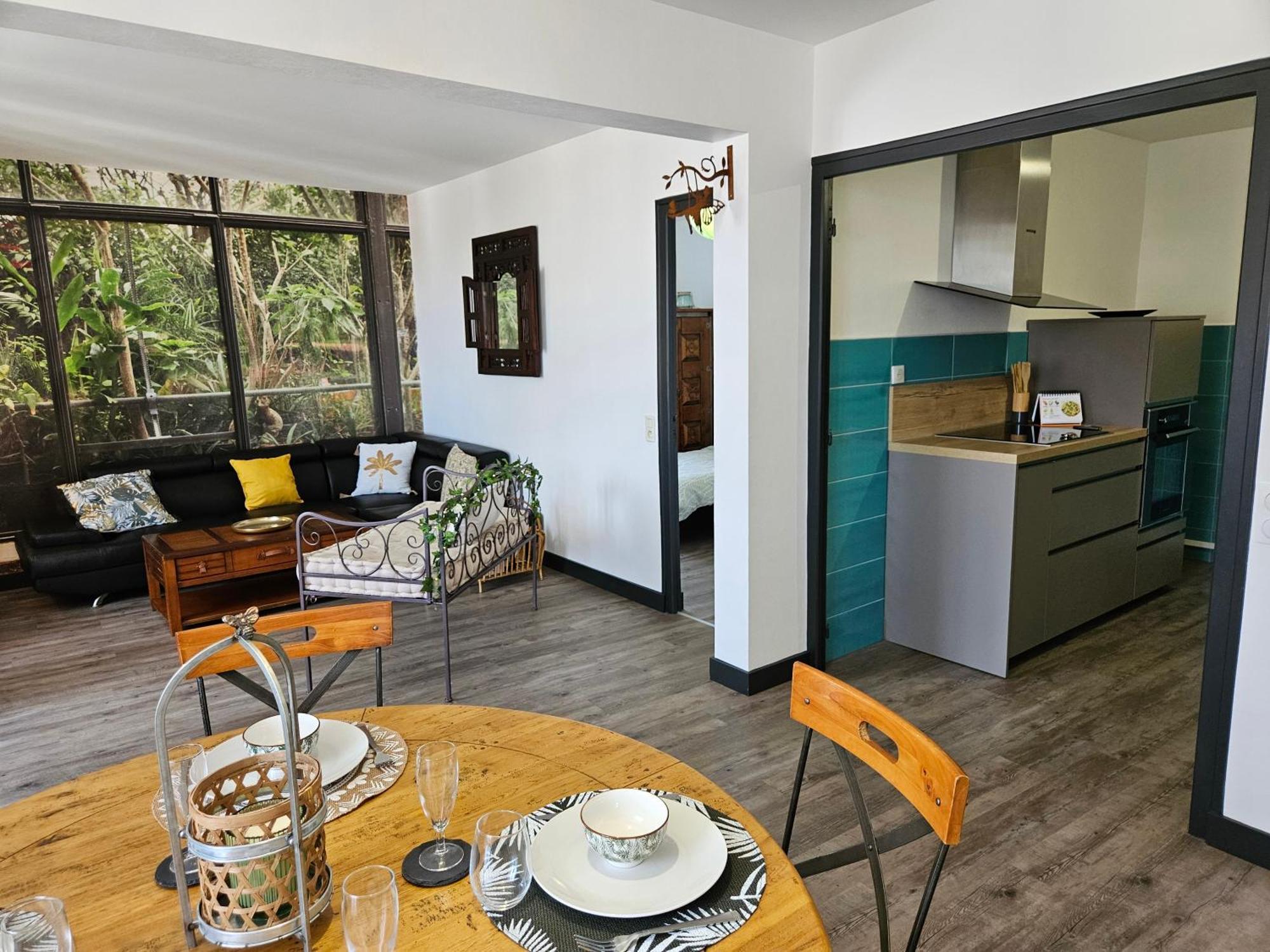 Appartement Le Jardin Imaginaire Champagnole Extérieur photo