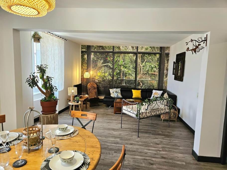 Appartement Le Jardin Imaginaire Champagnole Extérieur photo